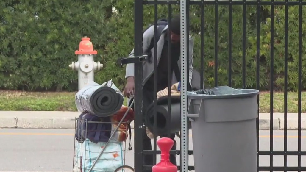 Homeless population counted in Manatee, Sarasota
